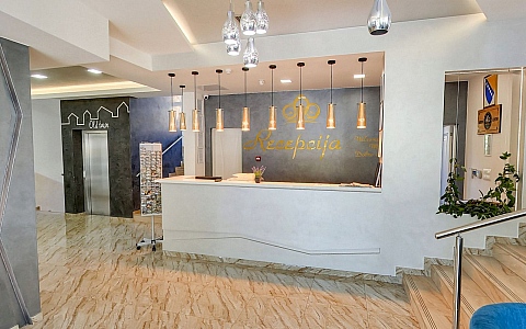 Hotel Vezir Palace - Travnik - Lobby-Recepcija